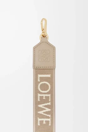 Alça Anagram em jacquard e pele de bezerro