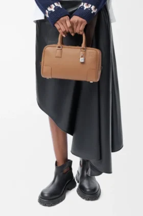 Amazona 23 Bolsa em pele de bezerro com grão suave