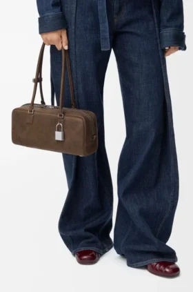 Amazona 31 Cropped em nubuck granulado