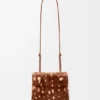 Bolsa com Pebble em pele de carneiro estampada Bolsa com Pebble em pele de carneiro estampada