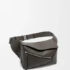 Bolsa de cintura Puzzle Edge pequena em pele de bezerro clássica Bolsa de cintura Puzzle Edge pequena em pele de bezerro clássica
