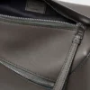 Bolsa de cintura Puzzle Edge pequena em pele de bezerro clássica Bolsa de cintura Puzzle Edge pequena em pele de bezerro clássica