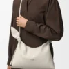 Bolsa de lenço média em pele de bezerro lisa Bolsa de lenço média em pele de bezerro lisa
