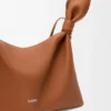 Bolsa de lenço média em pele de bezerro lisa Bolsa de lenço média em pele de bezerro lisa
