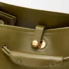 Bolsa grande de Madrid em pele de bezerro macia Bolsa grande de Madrid em pele de bezerro macia