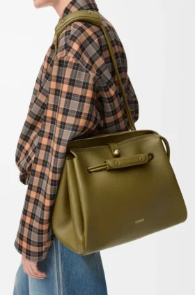 Bolsa grande de Madrid em pele de bezerro macia