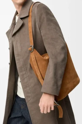 Bolsa «Loop» em pele de bezerro camurçada