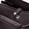 Bolsa Madrid Média em pele de bezerro granulada e flexível Bolsa Madrid Média em pele de bezerro granulada e flexível