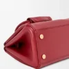 Bolsa pequena de Madrid em pele de bezerro macia Bolsa pequena de Madrid em pele de bezerro macia