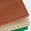 Bolsa pequena «Puzzle» em camadas, em pele de bezerro clássica Bolsa pequena «Puzzle» em camadas, em pele de bezerro clássica