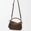 Bolsa Puzzle Pequena Featherlight em nubuck granulado Bolsa Puzzle Pequena Featherlight em nubuck granulado