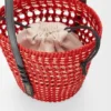 Bolsa trançada em palha de iraca e pele de bezerro Bolsa trançada em palha de iraca e pele de bezerro