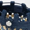 Bolso com cordão em pele de bezerro clássica e ráfia Bolso com cordão em pele de bezerro clássica e ráfia