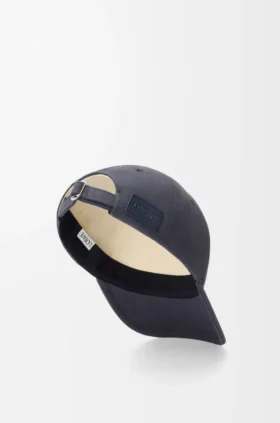 Boné Loewe em lona
