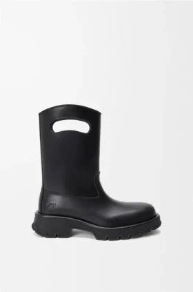 Bota Bobby em pele de bezerro curtida vegetalmente Bota Bobby em pele de bezerro curtida vegetalmente
