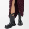 Bota Bobby em pele de bezerro curtida vegetalmente Bota Bobby em pele de bezerro curtida vegetalmente