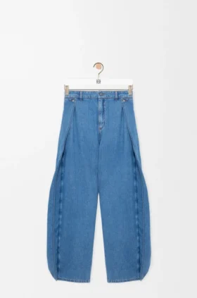 Calças de ganga em denim