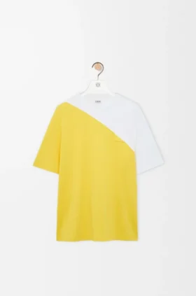 Camisas de corte largo em algodão Camisas de corte largo em algodão