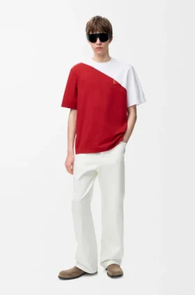 Camisas de corte largo em algodão Camisas de corte largo em algodão