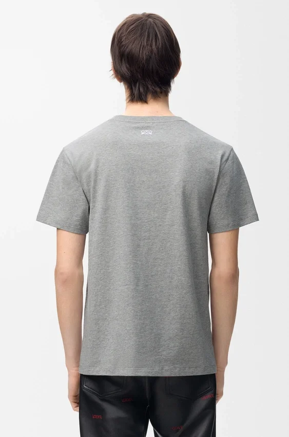 Camisas de corte regular em algodão Camisas de corte regular em algodão