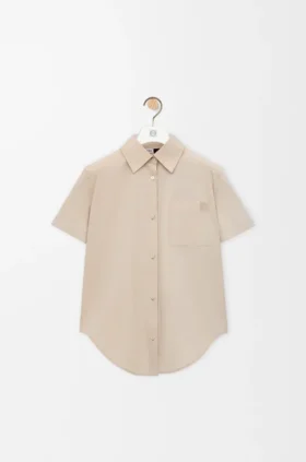 Camisas de manga curta em algodão
