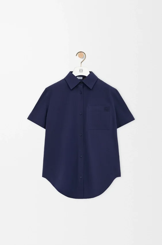 Camisas de manga curta em algodão Camisas de manga curta em algodão
