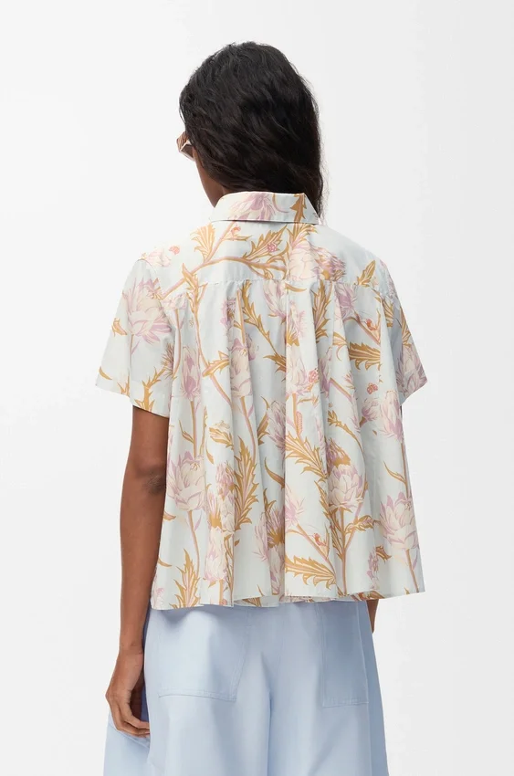 Camisas de manga curta em algodão Camisas de manga curta em algodão