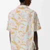 Camisas de manga curta em algodão Camisas de manga curta em algodão