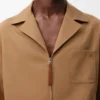 Camisas de manga curta em algodão Camisas de manga curta em algodão