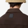 Camisas de manga curta em algodão e linho