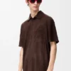 Camisas de manga curta em pele de cabra camurçada Camisas de manga curta em pele de cabra camurçada