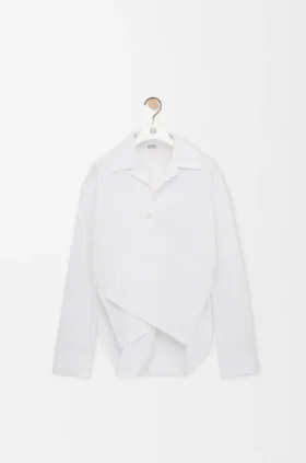 Camisas em algodão