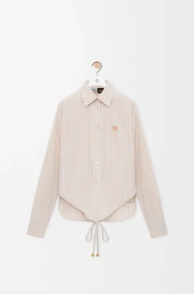 Camisas em algodão