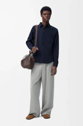 Camisas em algodão
