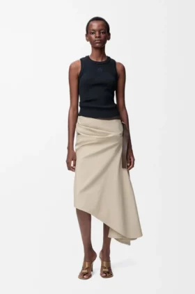 Camisola sem mangas com anagrama em viscose elástica Camisola sem mangas com anagrama em viscose elástica