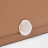 Carteira Continental Pebble em pele de bezerro com textura granulada Pebble Carteira Continental Pebble em pele de bezerro com textura granulada Pebble