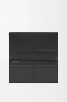 Carteira horizontal comprida em pele de bezerro com grão suave