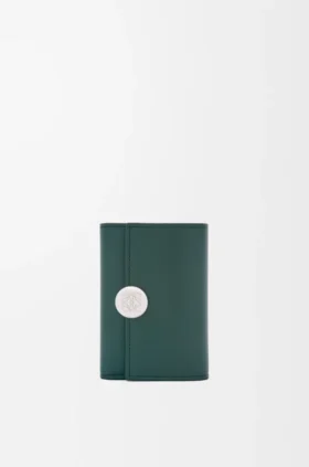Carteira vertical pequena Pebble em pele de bezerro napa brilhante