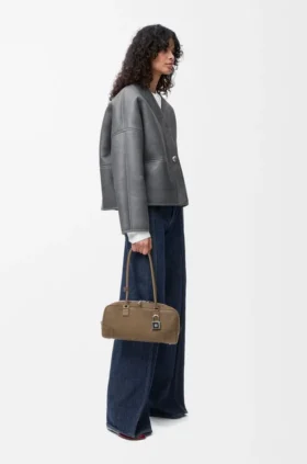 Casaco tipo cardigan «Pebble» em pele de carneiro