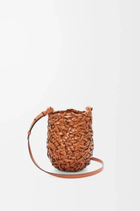 Cesta de Nest pequena em pele de bezerro