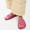 Chinelo «Petal Anagram» em lona bordada Chinelo «Petal Anagram» em lona bordada