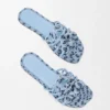 Chinelo «Petal Anagram» em lona bordada Chinelo «Petal Anagram» em lona bordada
