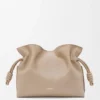 Clutch Flamenco grande em pele de bezerro napa Clutch Flamenco grande em pele de bezerro napa