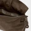 Clutch Flamenco Média em Nubuck Granulado Clutch Flamenco Média em Nubuck Granulado
