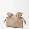 Clutch Flamenco Média em pele de bezerro napa Clutch Flamenco Média em pele de bezerro napa