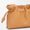 Clutch Flamenco Média em pele de bezerro napa Clutch Flamenco Média em pele de bezerro napa
