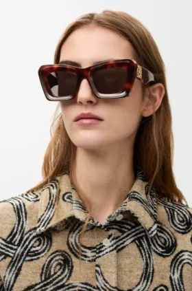 Óculos de sol Cateye com bordas biseladas