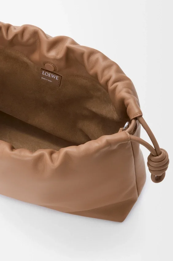 Flamenco Purse grande em pele de borrego napa suave Flamenco Purse grande em pele de borrego napa suave