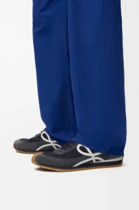 Flow Runner 2.0 em nylon e camurça