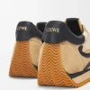 Flow Runner em nylon e camurça Flow Runner em nylon e camurça